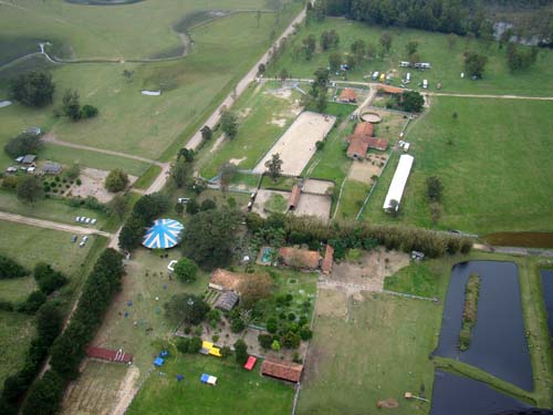 vista a&eacute;rea do haras jacovas