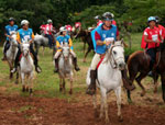 foto cavaleiros de enduro
