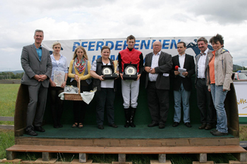 miesau prize giving