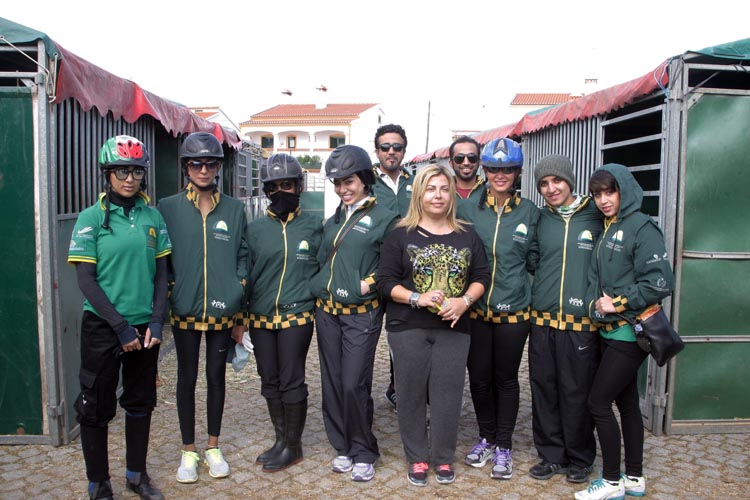 Lara Sawaya and endurance ladies riders